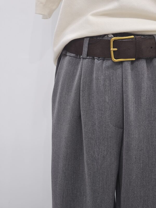Pantalone con cintura ed elastico in vita