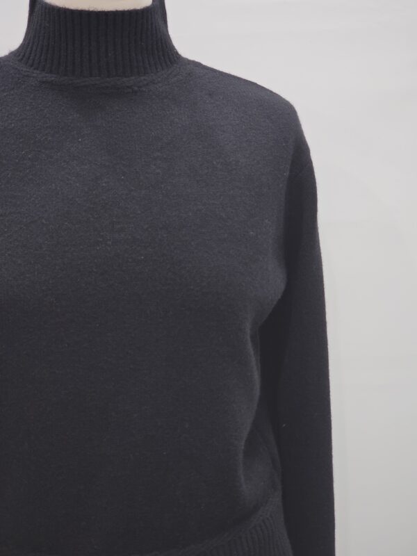 20251028_135245 Maglioncino lupetto